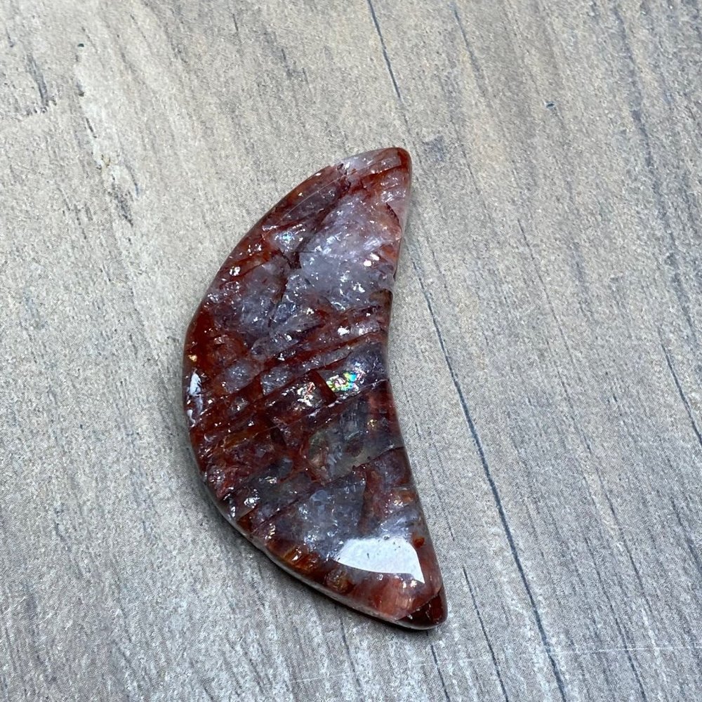 Fire Quartz Moon - Picture 3 of 5
